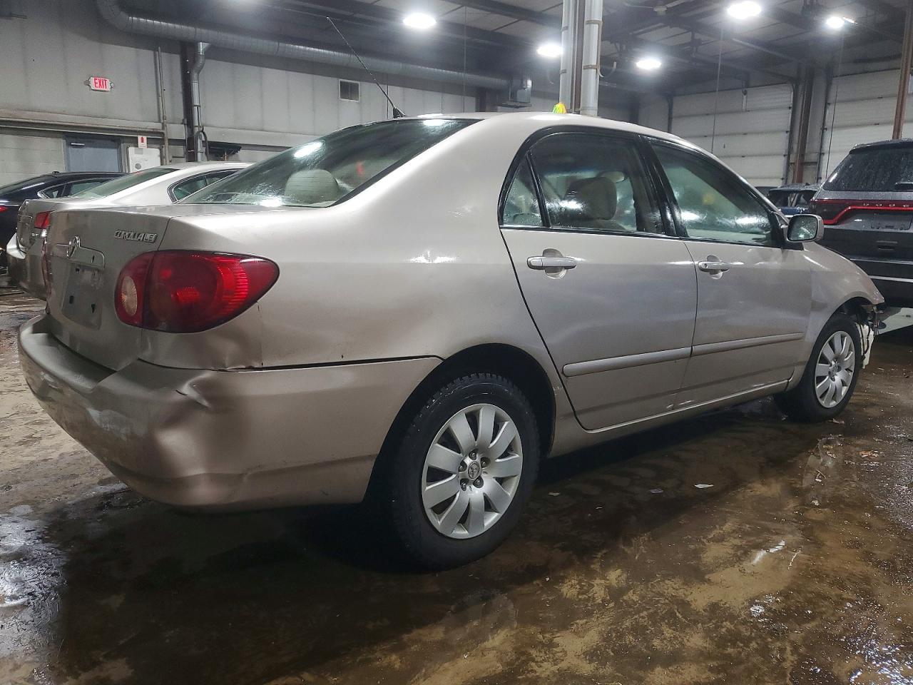 2003 TOYOTA COROLLA CE photo 3
