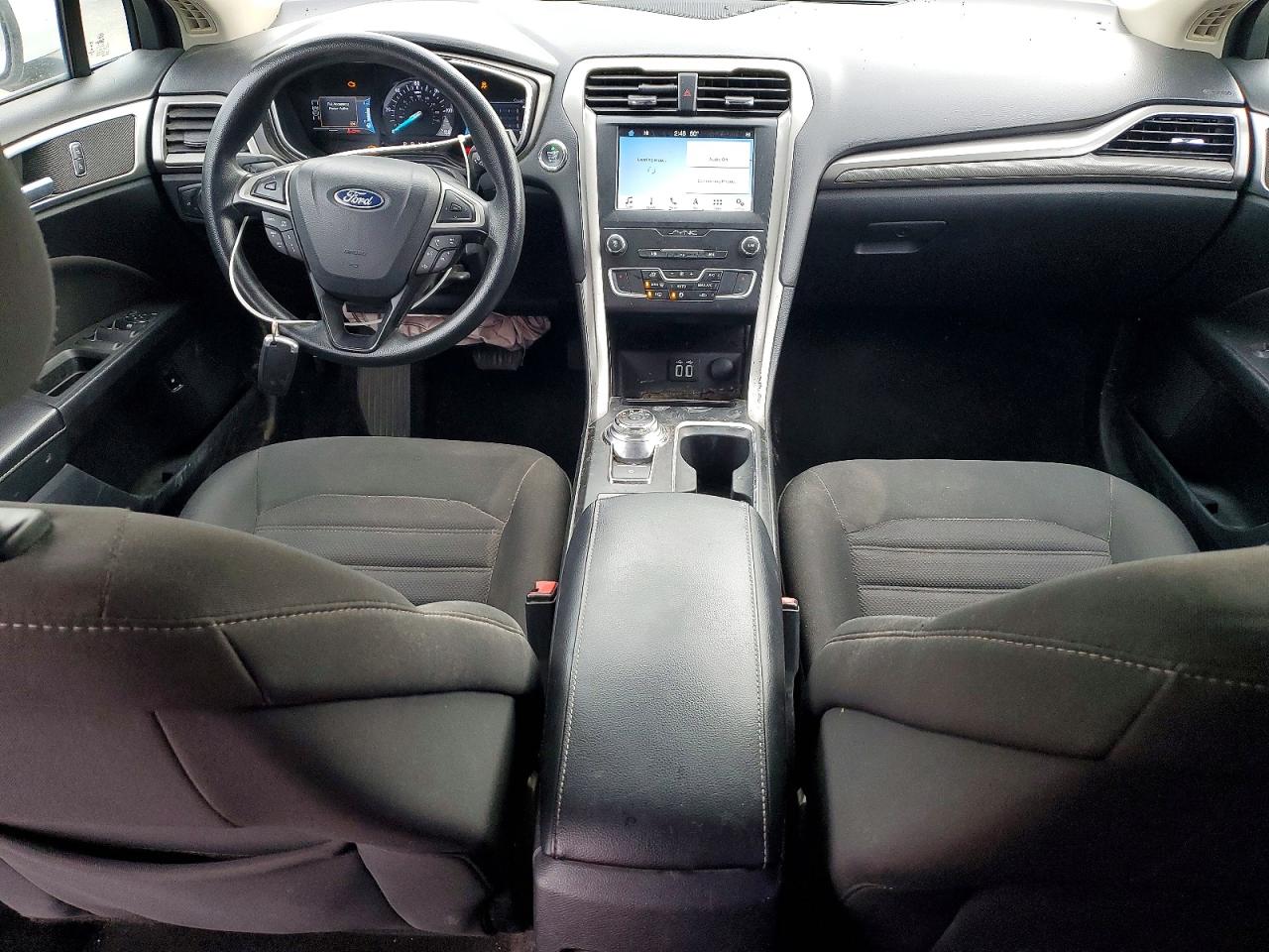 2019 FORD FUSION SE photo 15