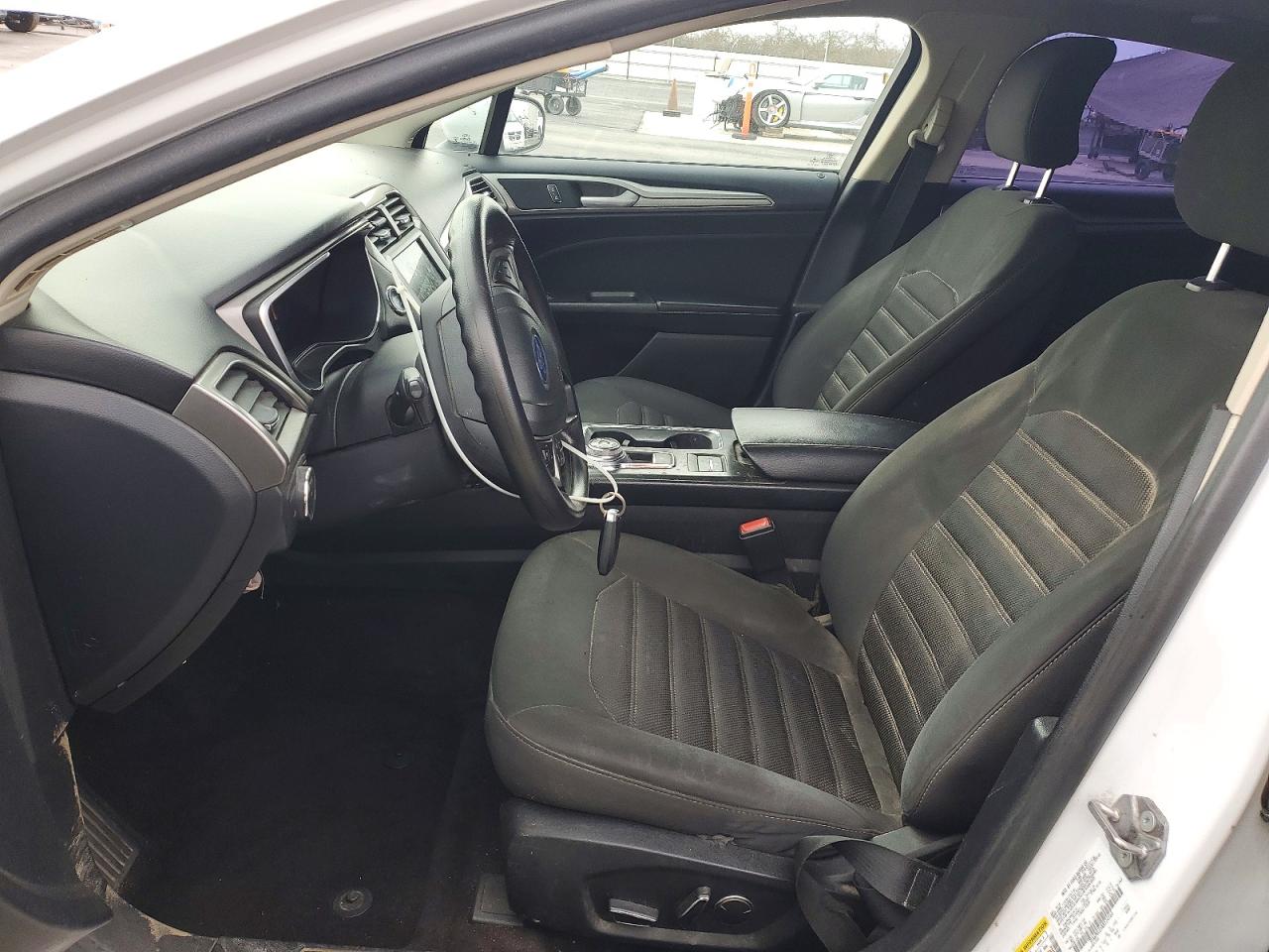 2019 FORD FUSION SE photo 13