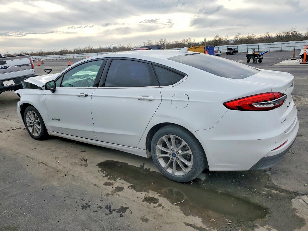 2019 FORD FUSION SE photo 3