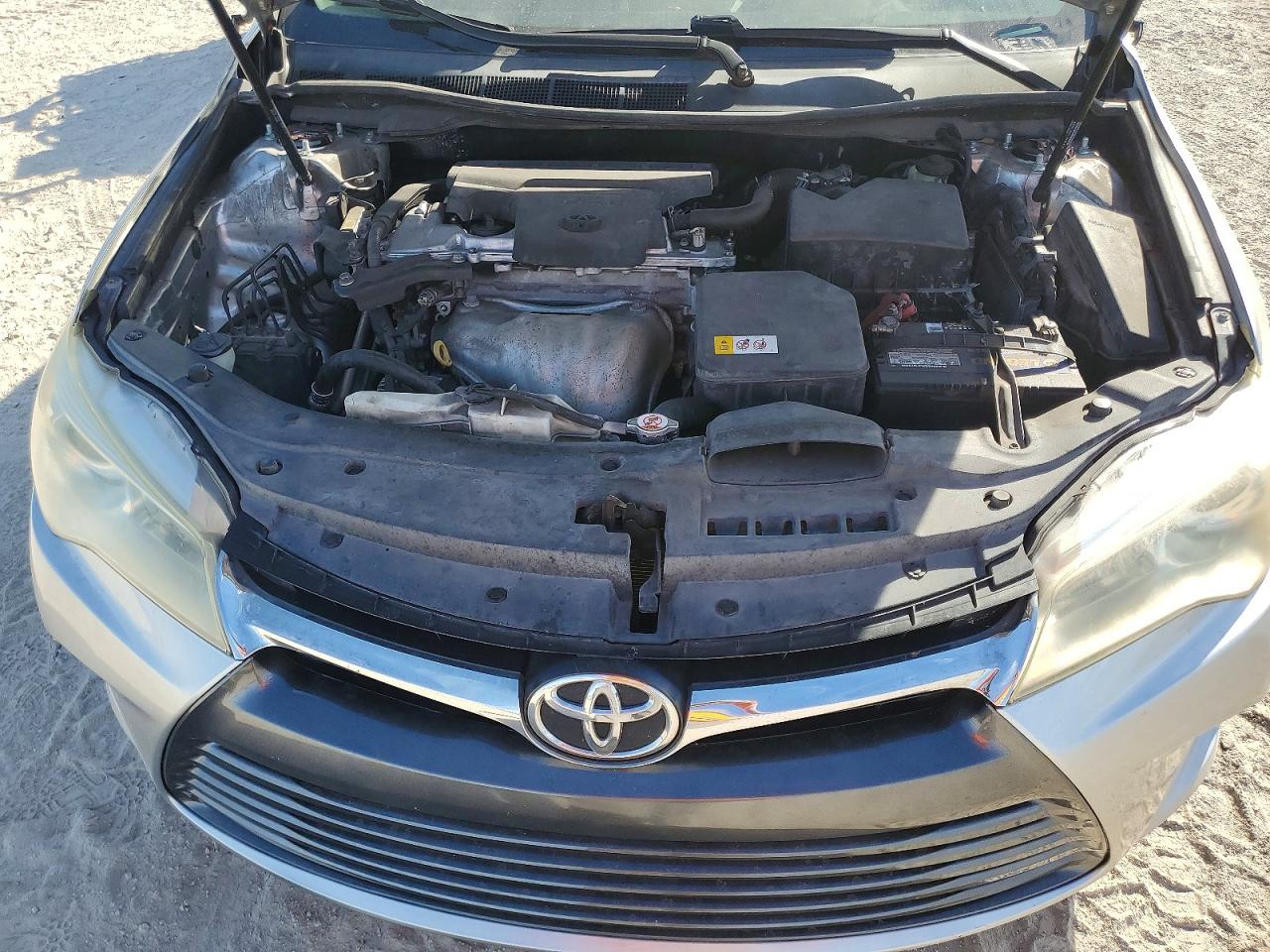 2017 TOYOTA CAMRY LE photo 21