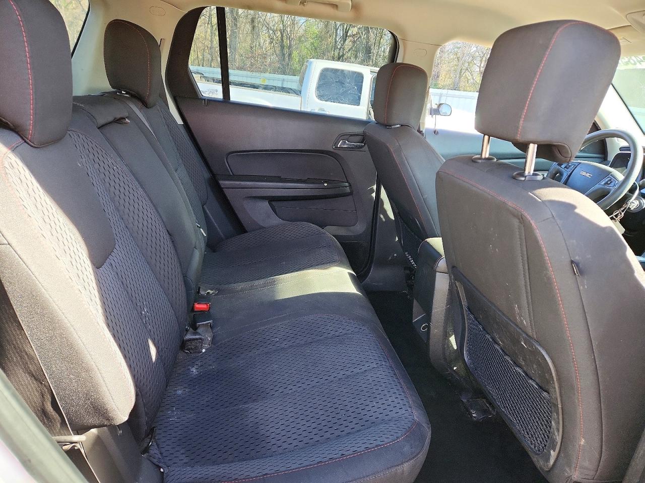 2013 GMC TERRAIN SLE photo 21