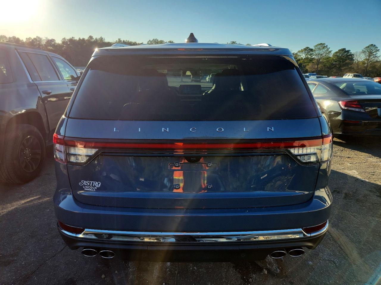 2025 LINCOLN AVIATOR RESERVE photo 21