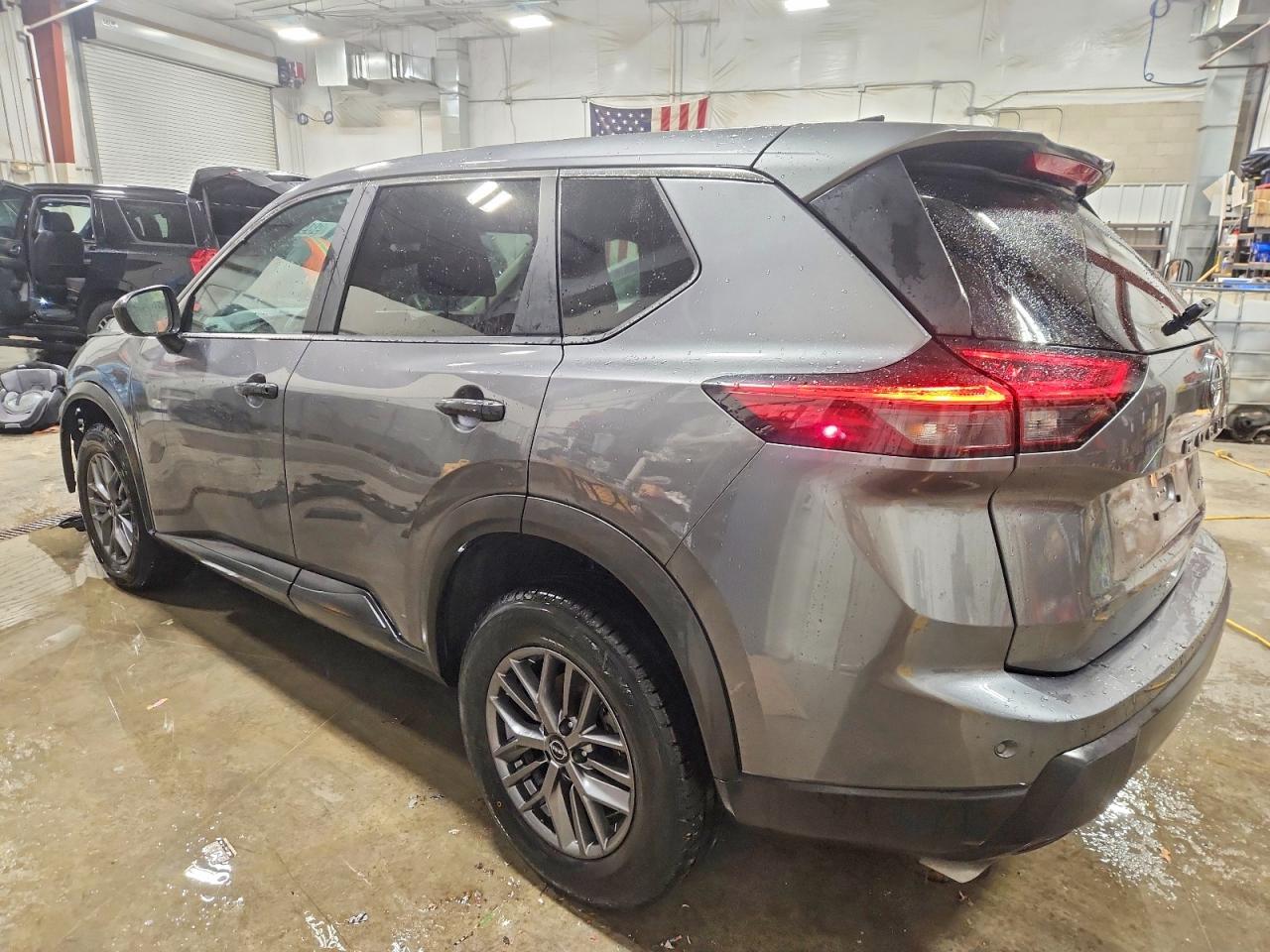 2024 NISSAN ROGUE S photo 2