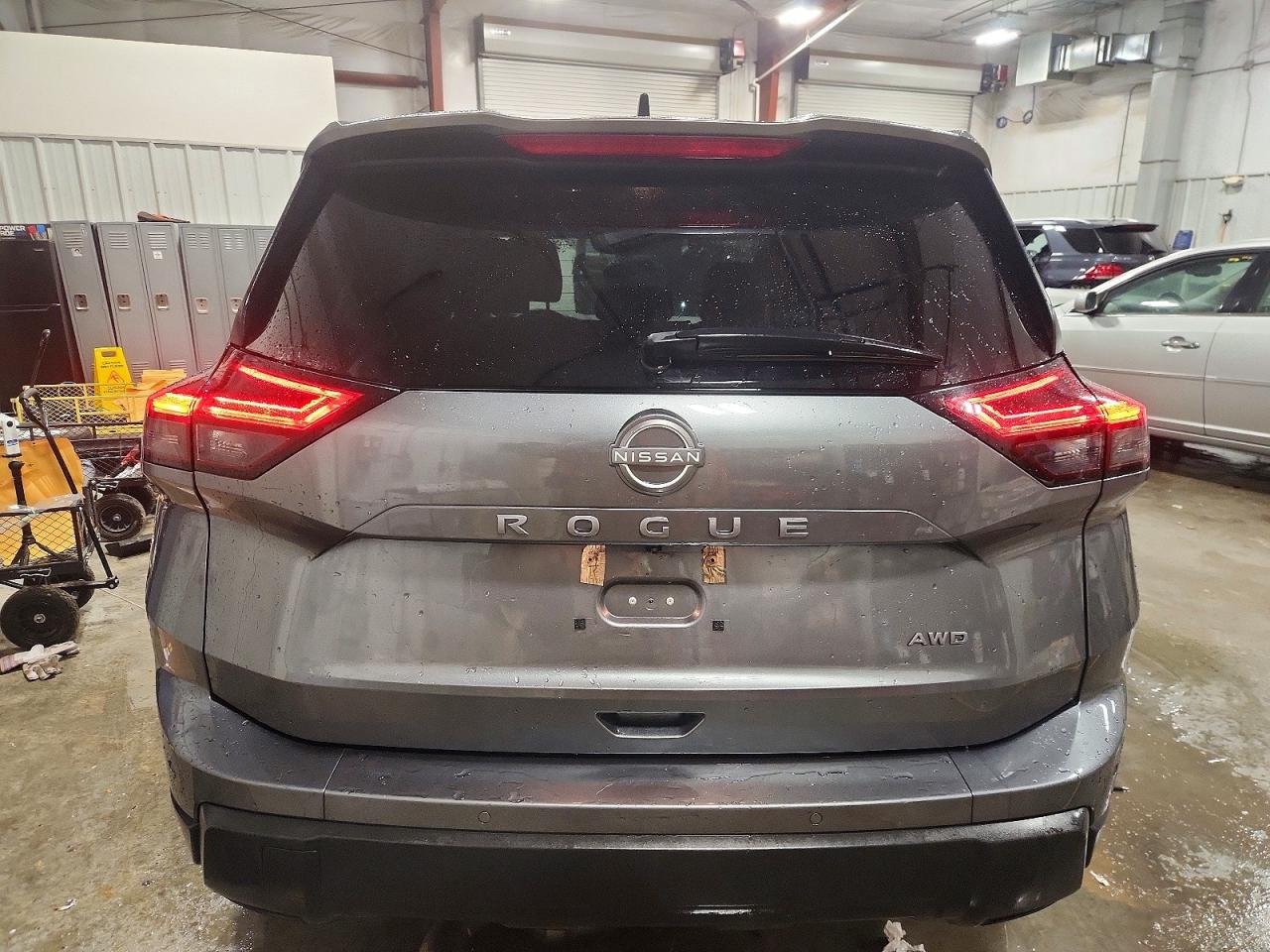 2024 NISSAN ROGUE S photo 6