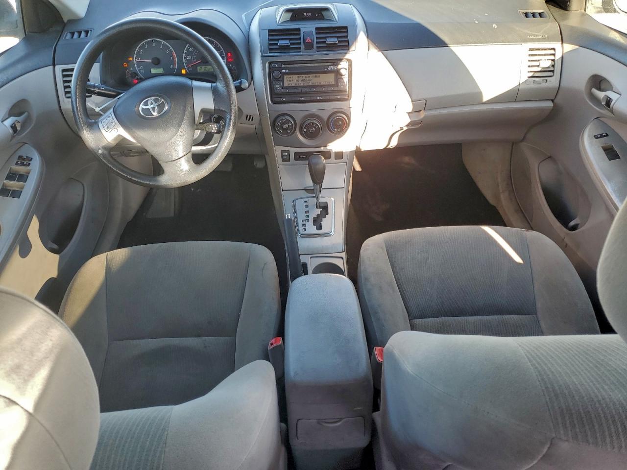 2012 TOYOTA COROLLA BASE photo 8
