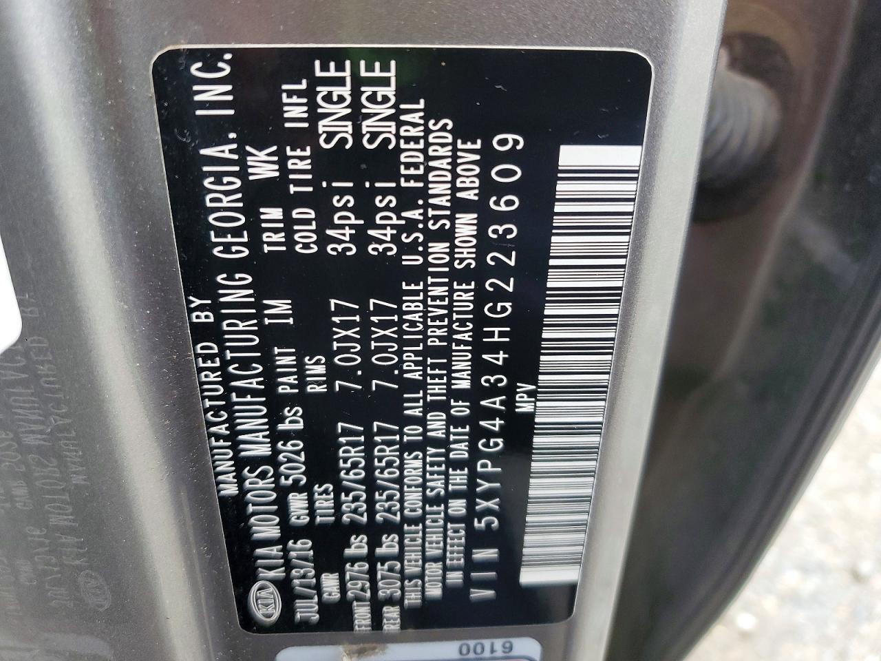 2017 KIA SORENTO LX photo 25