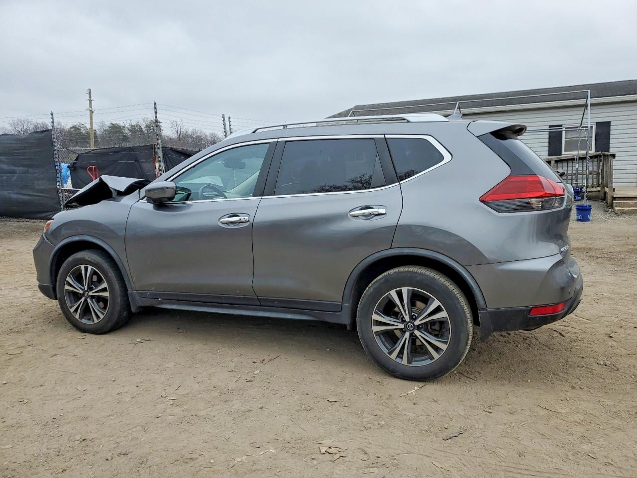 2020 NISSAN ROGUE S photo 2
