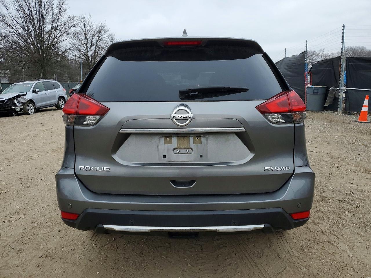 2020 NISSAN ROGUE S photo 6
