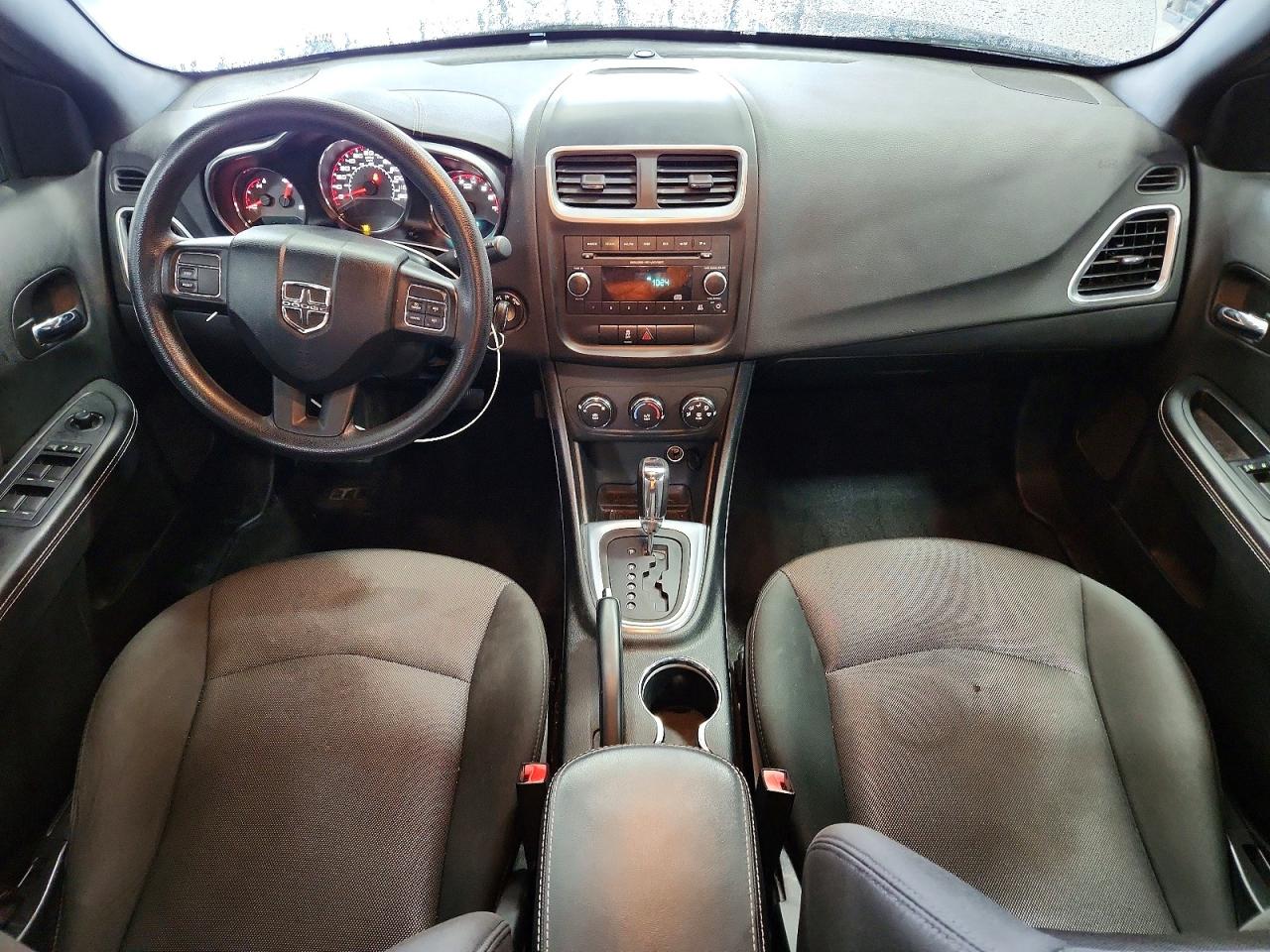 2014 DODGE AVENGER SE photo 22