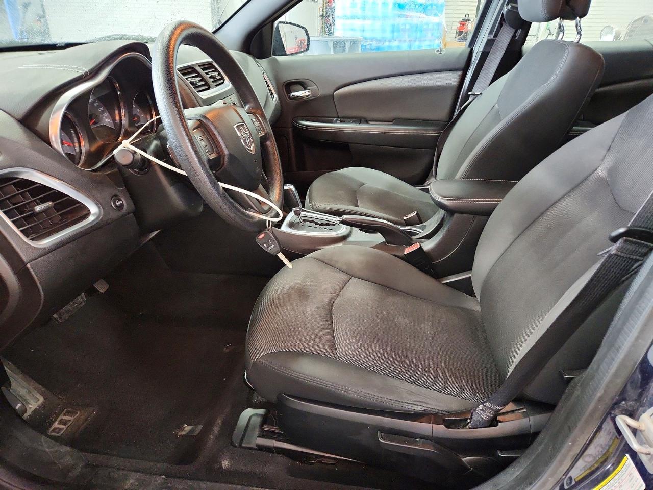 2014 DODGE AVENGER SE photo 19