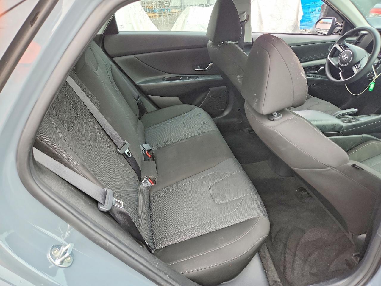 2021 HYUNDAI ELANTRA SE photo 19