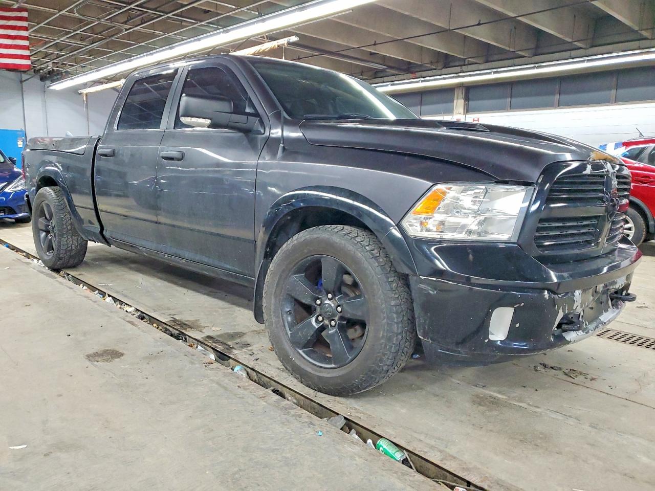 2015 RAM 1500 SLT photo 7