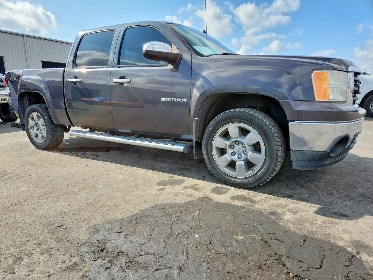 2011 GMC SIERRA K1500 SLE photo 4