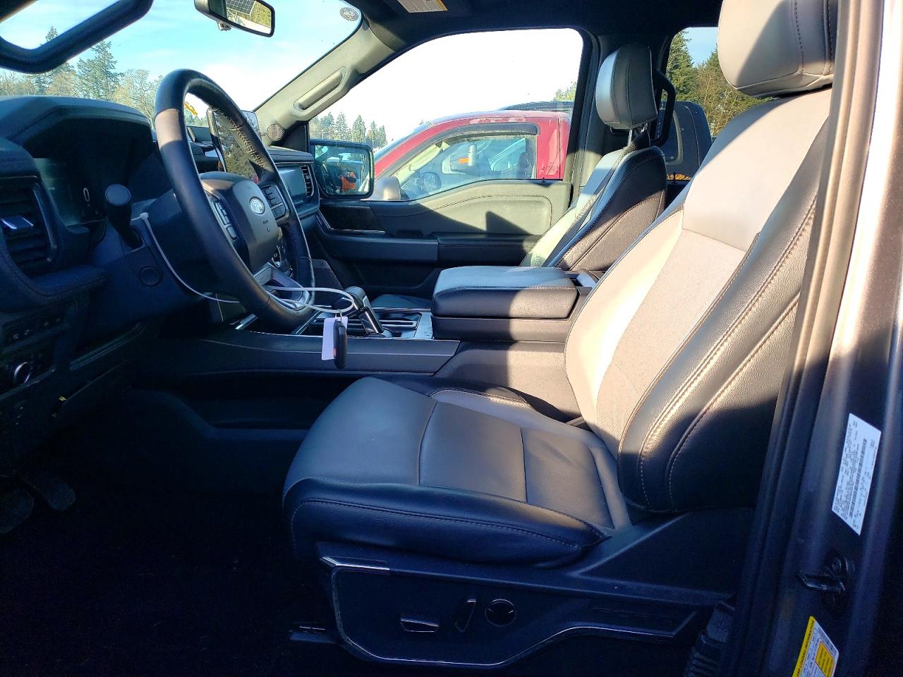 2023 FORD F150 LIGHTNING PRO photo 7