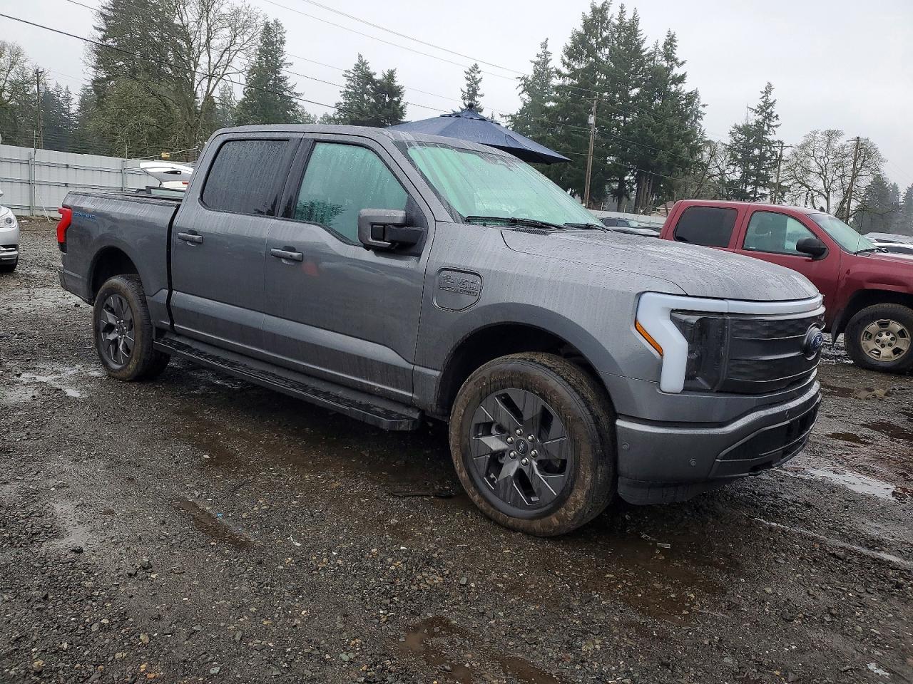 2023 FORD F150 LIGHTNING PRO photo 4