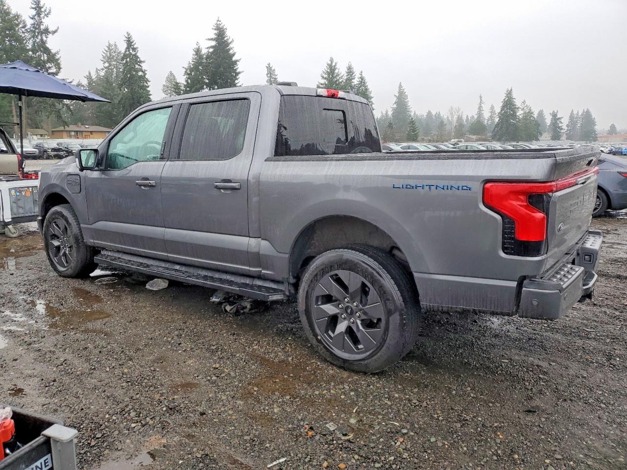 2023 FORD F150 LIGHTNING PRO photo 2