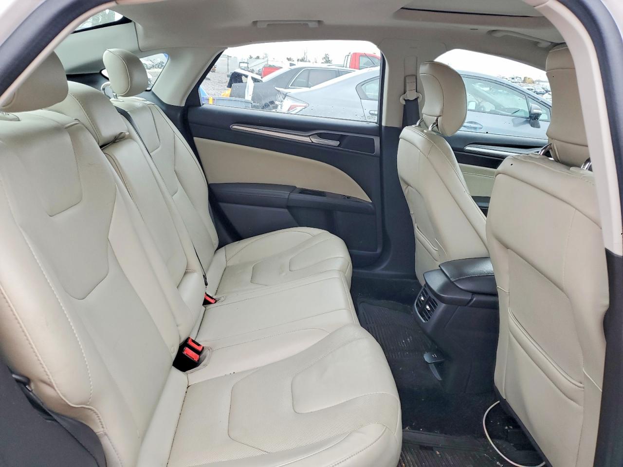 2014 FORD FUSION TITANIUM HEV photo 10