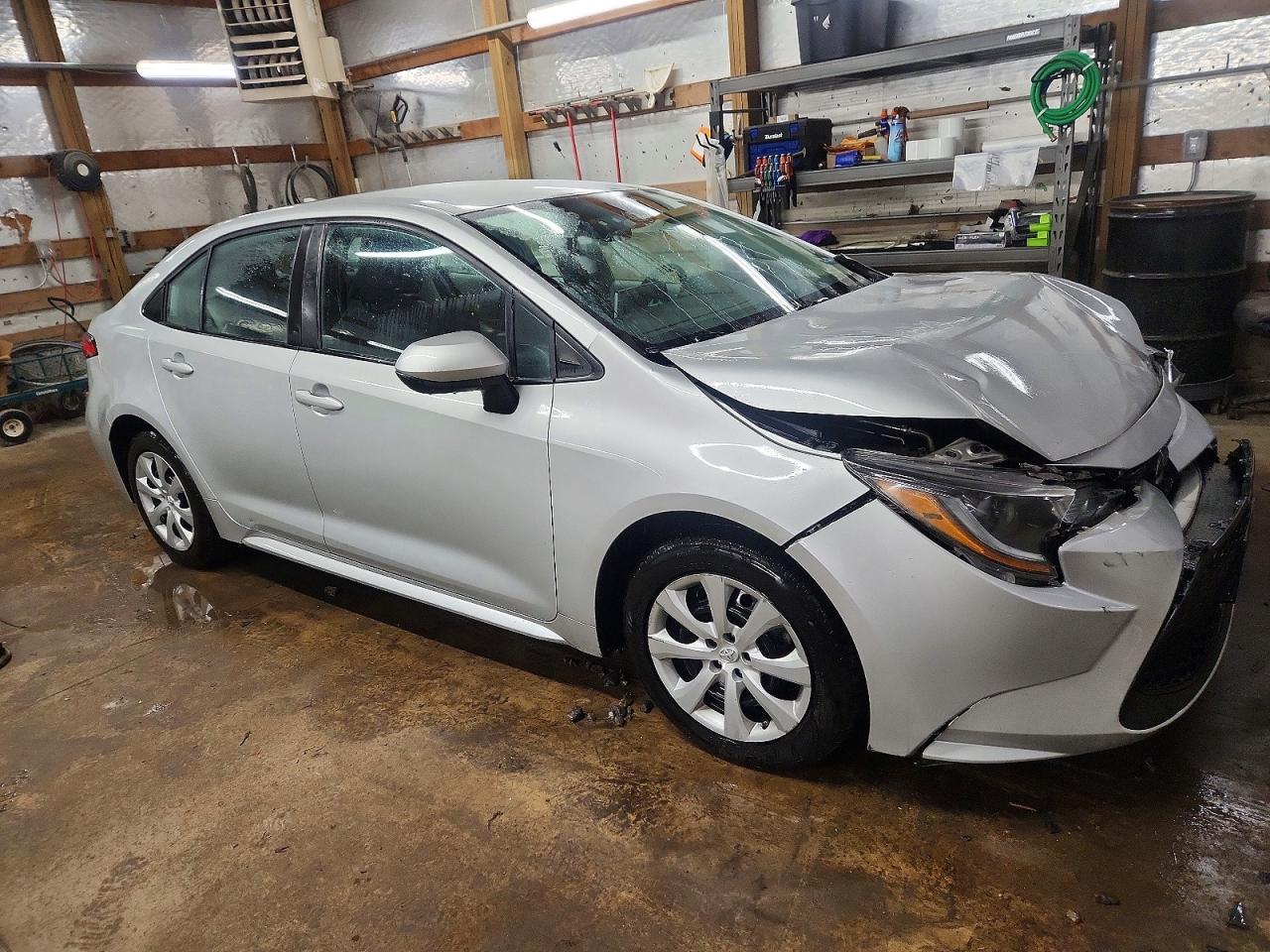 2021 TOYOTA COROLLA LE photo 7