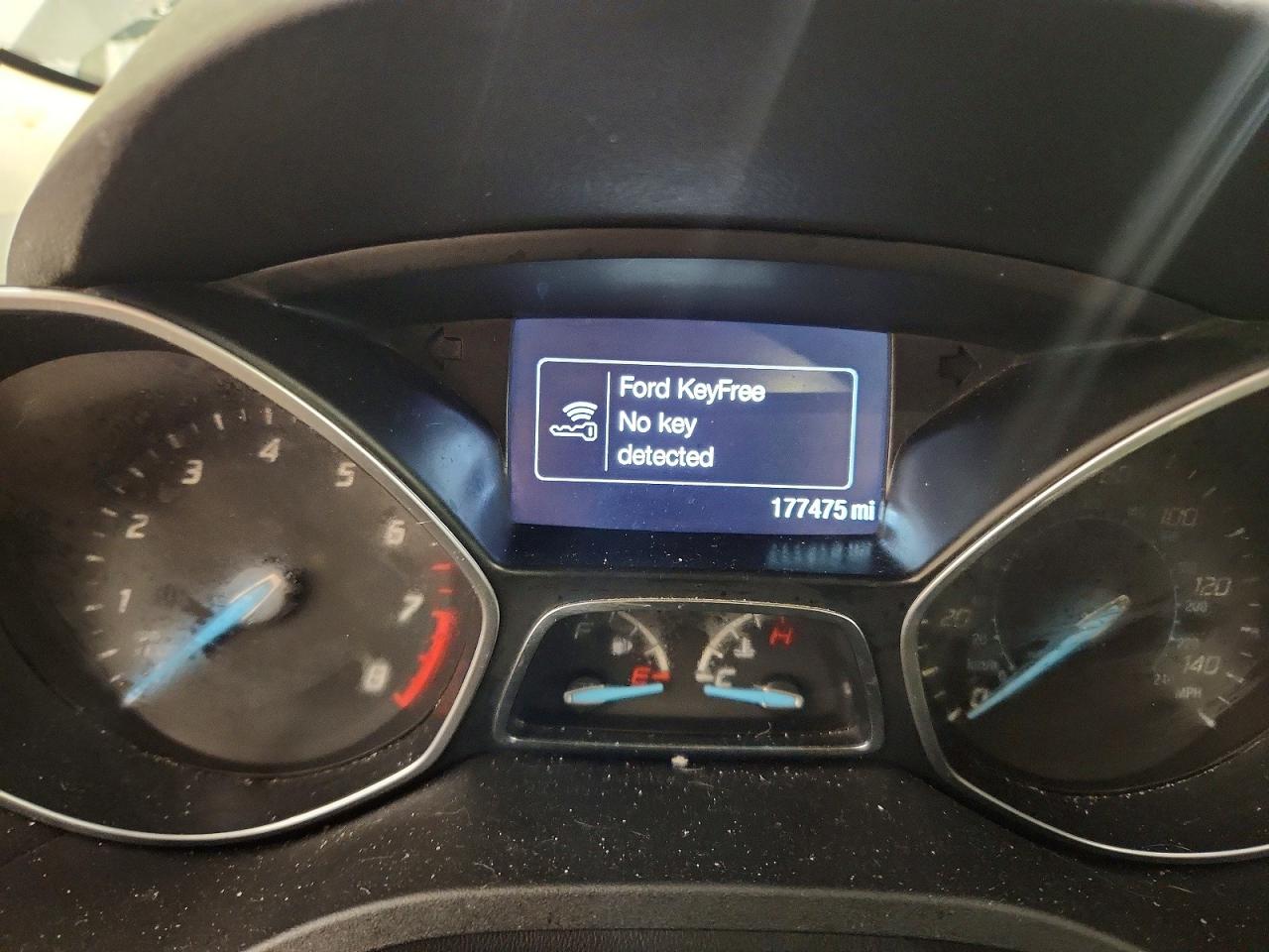 2014 FORD ESCAPE TITANIUM photo 17