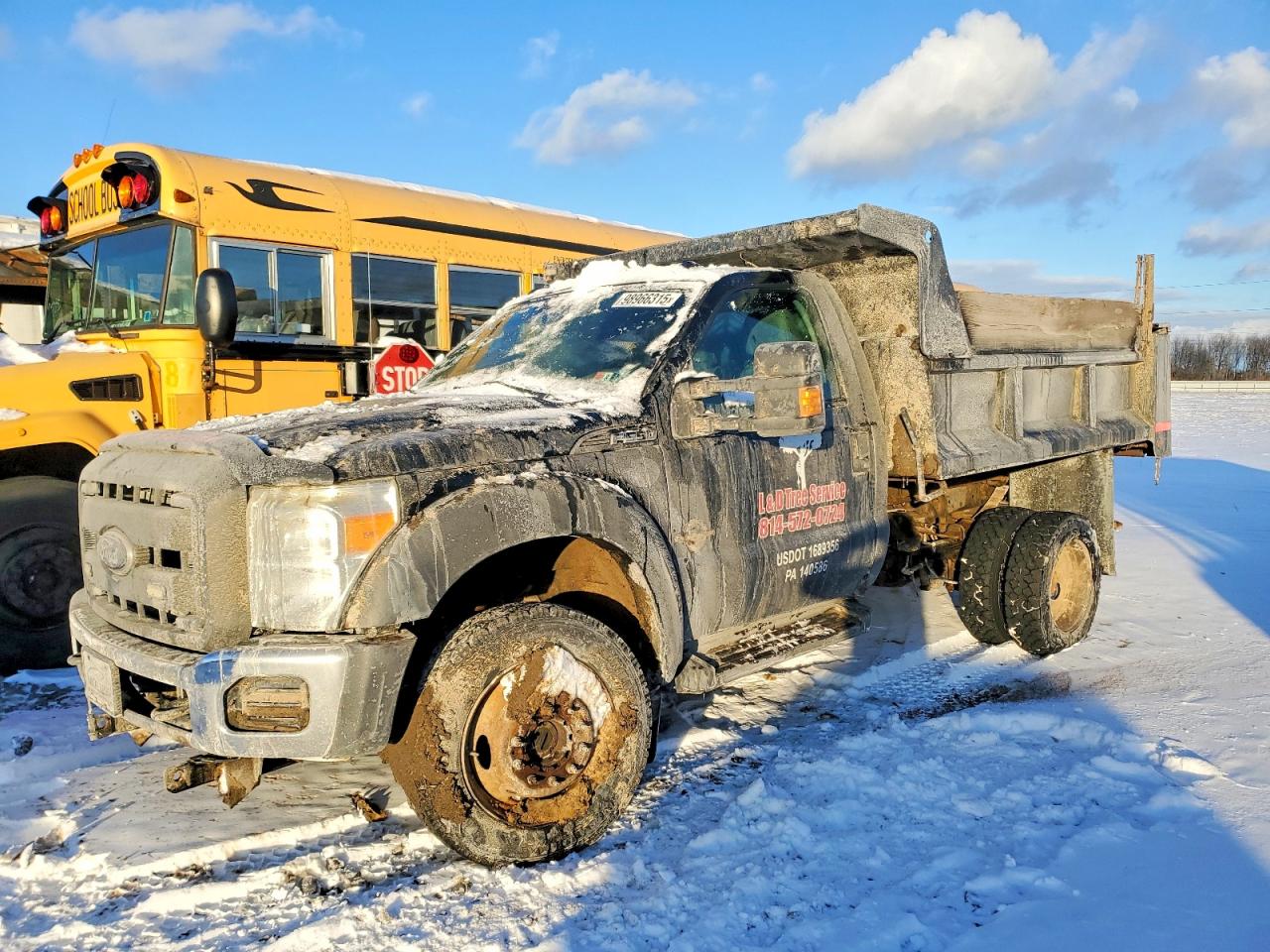 2012 FORD F550 SUPER DUTY photo 2