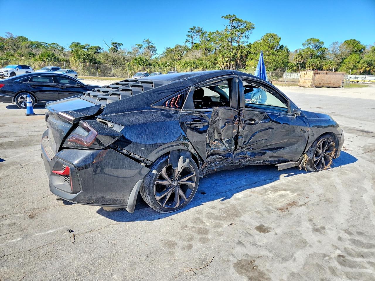 2020 HONDA CIVIC SPORT photo 3