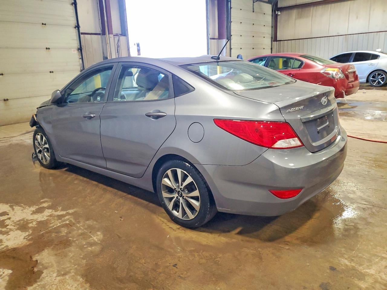 2017 HYUNDAI ACCENT SE photo 3