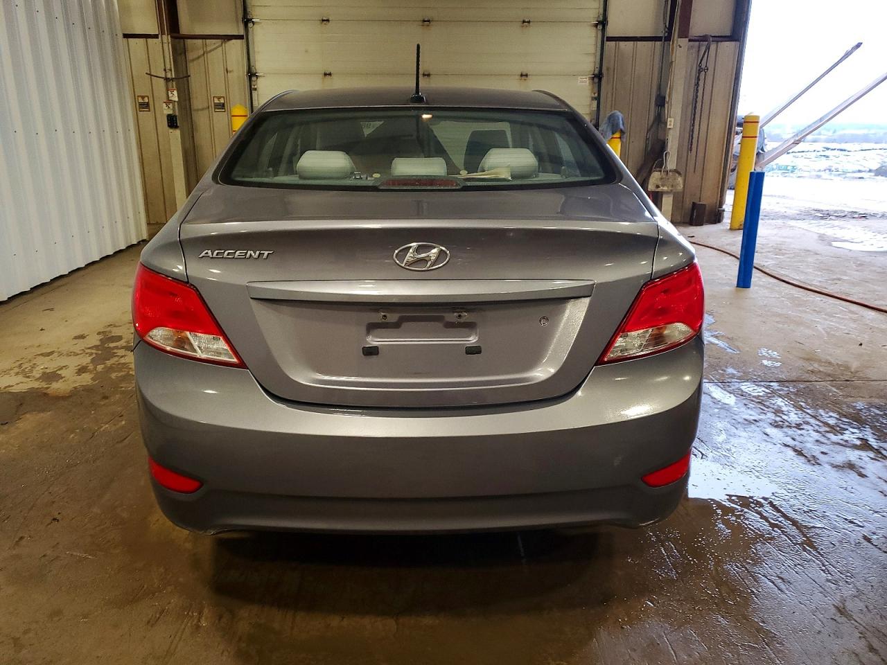 2017 HYUNDAI ACCENT SE photo 11