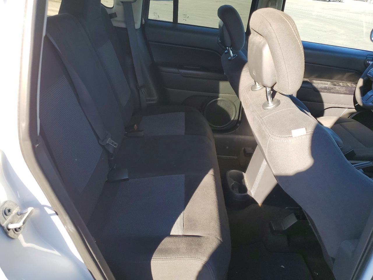 2016 JEEP COMPASS SPORT photo 11