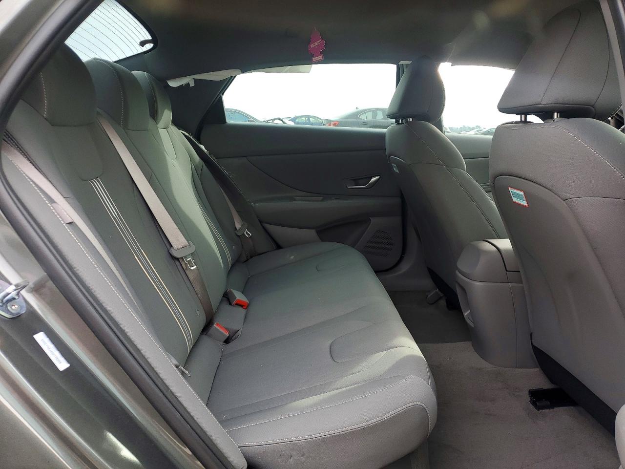 2025 HYUNDAI ELANTRA BLUE photo 10