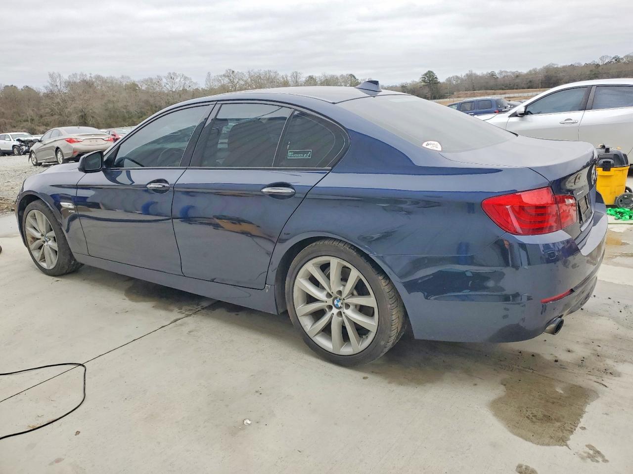 2011 BMW 535 XI photo 2