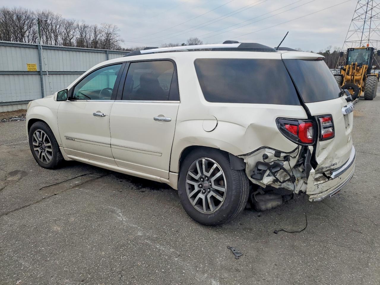 2014 GMC ACADIA DENALI photo 2