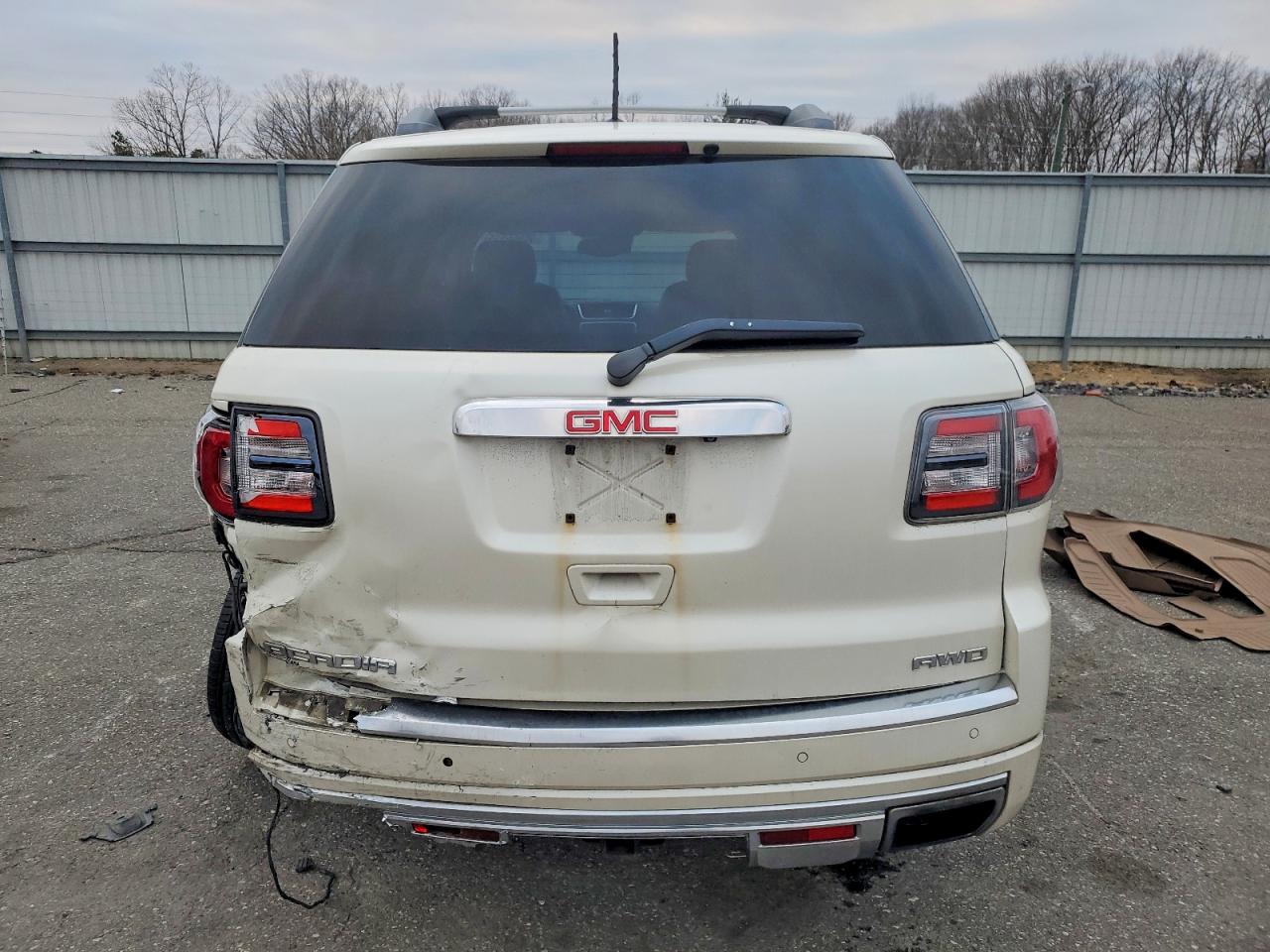 2014 GMC ACADIA DENALI photo 6