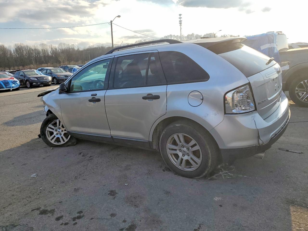 2011 FORD EDGE SE photo 2