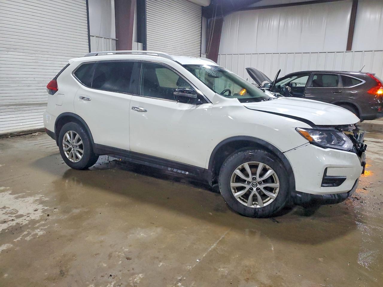 2017 NISSAN ROGUE S photo 4