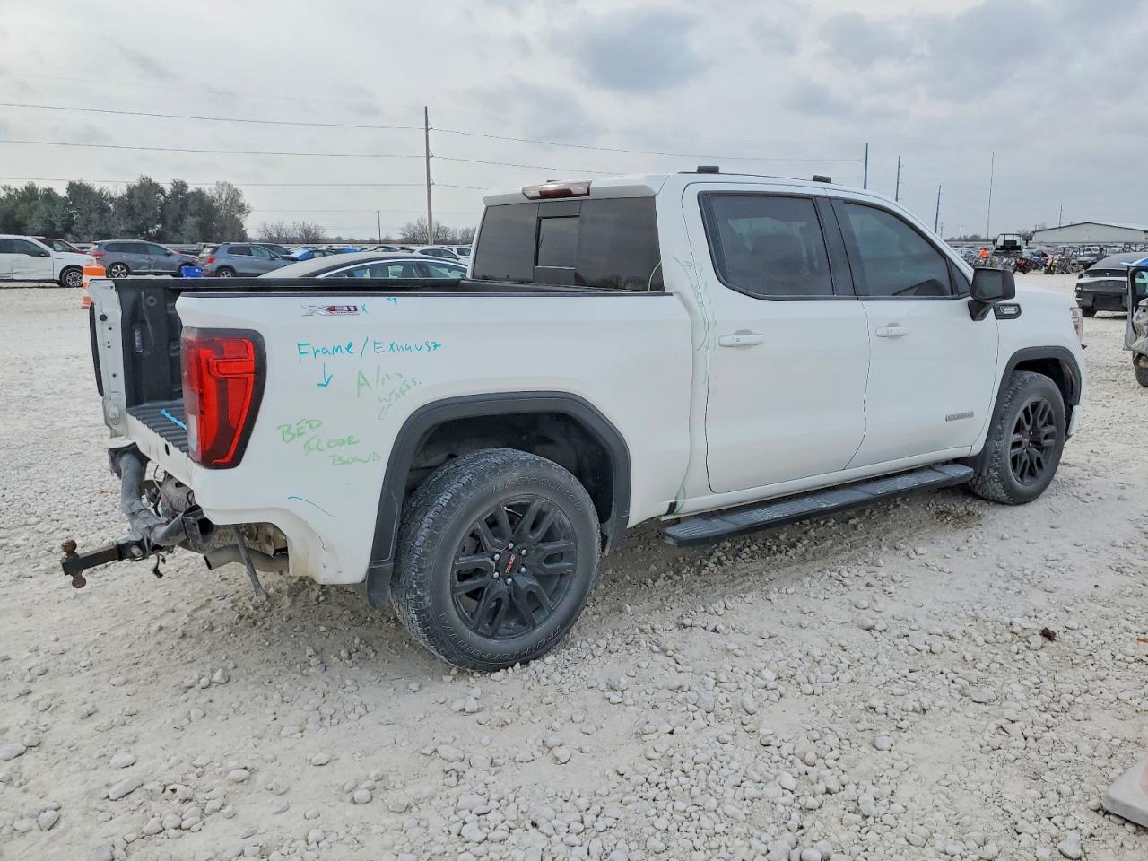 2020 GMC SIERRA K1500 ELEVATION photo 3