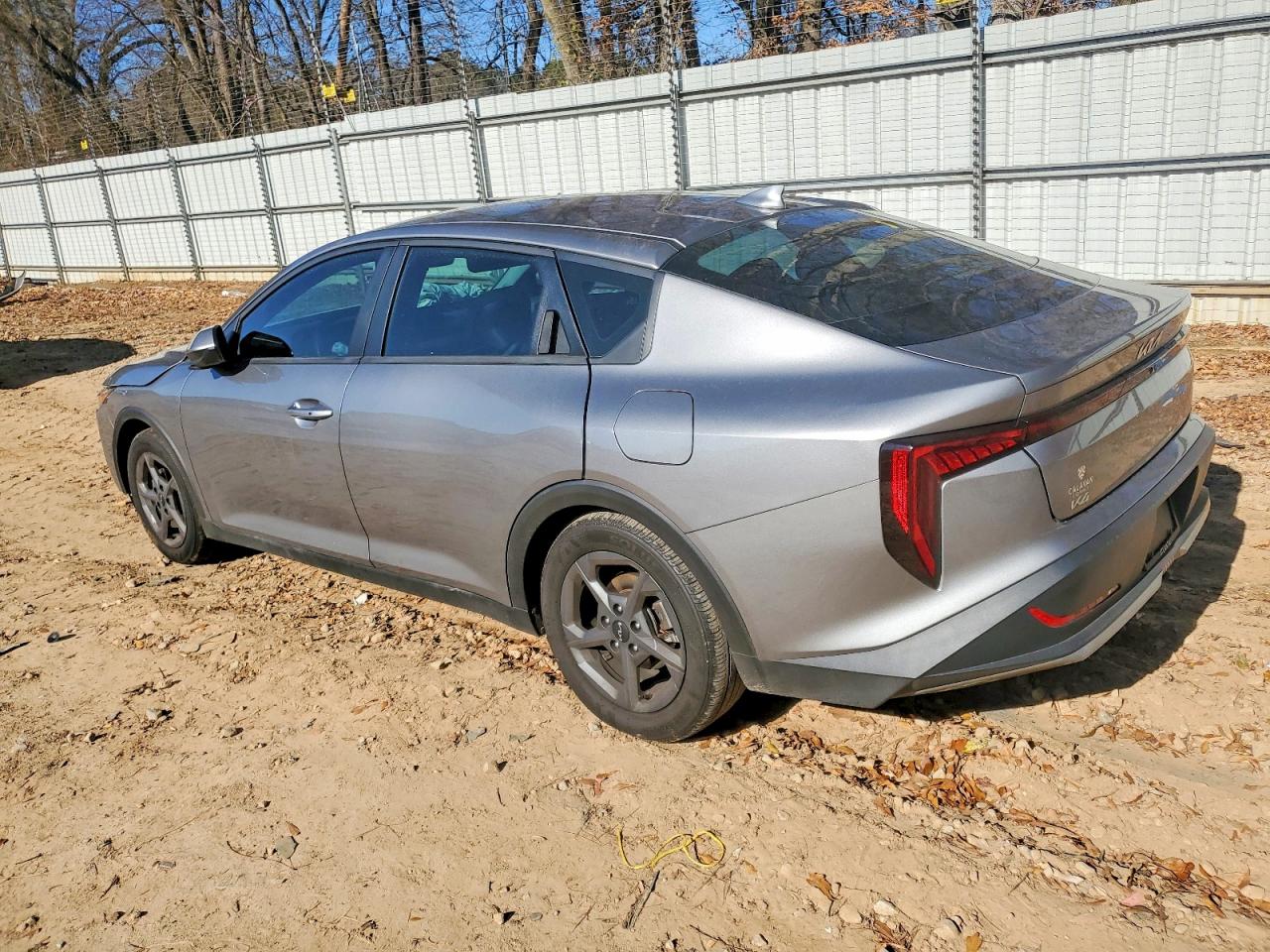 2025 KIA K4 LX photo 2