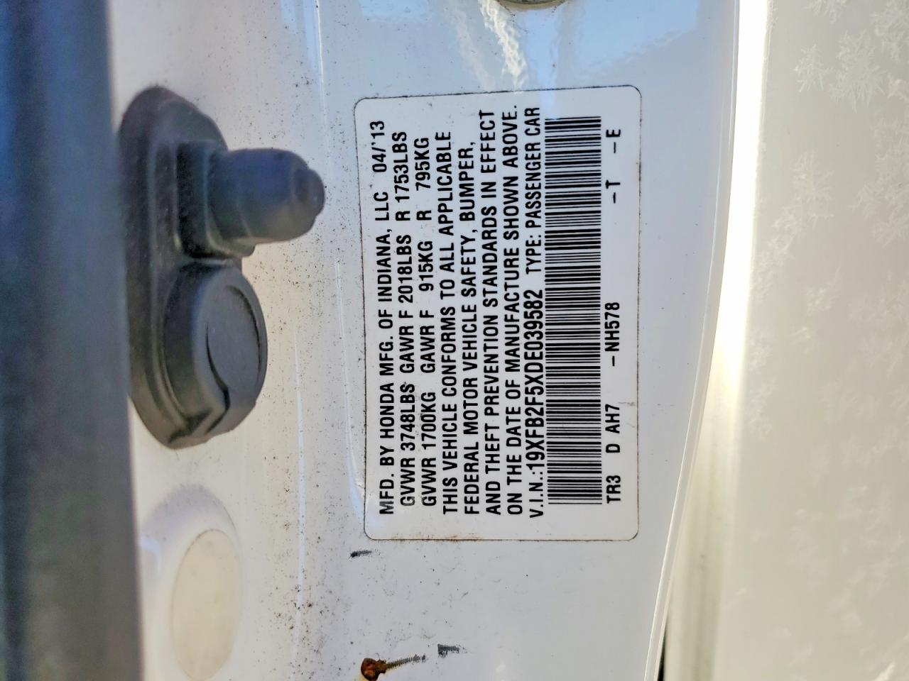2013 HONDA CIVIC LX photo 12