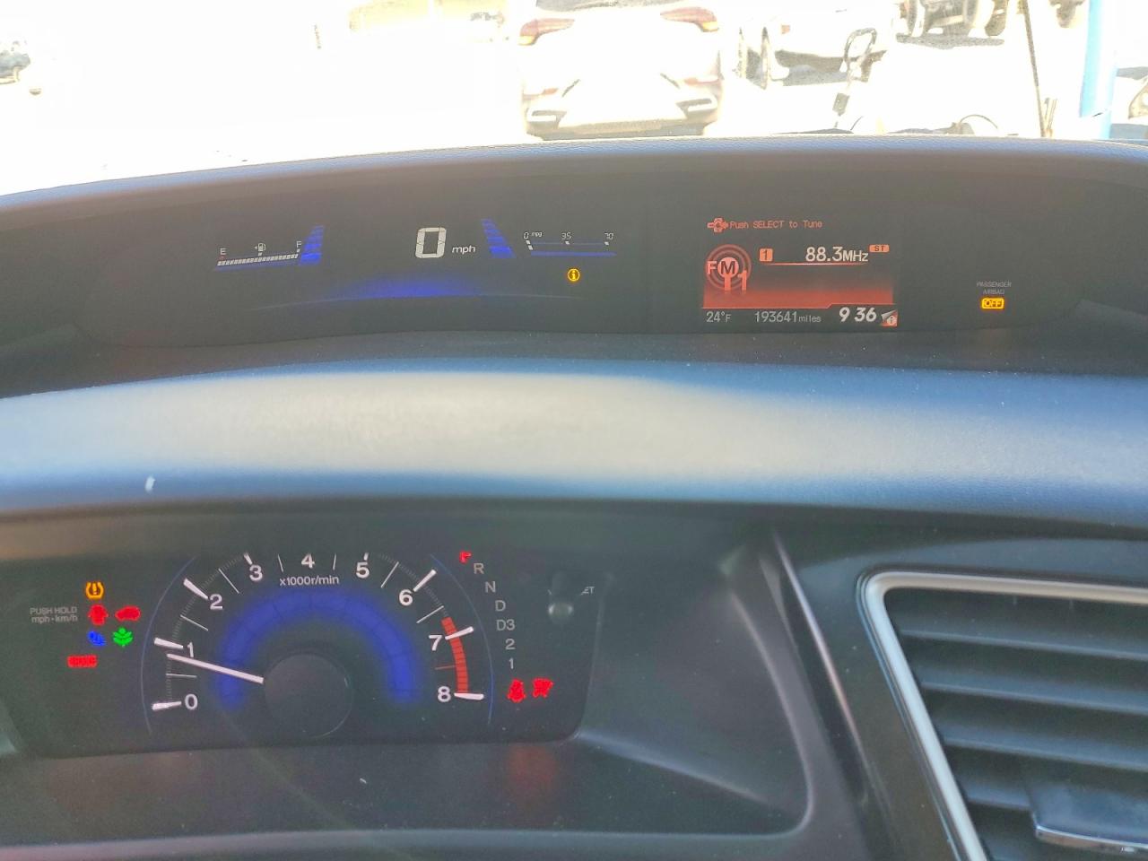 2013 HONDA CIVIC LX photo 9
