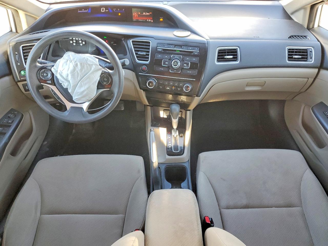 2013 HONDA CIVIC LX photo 8