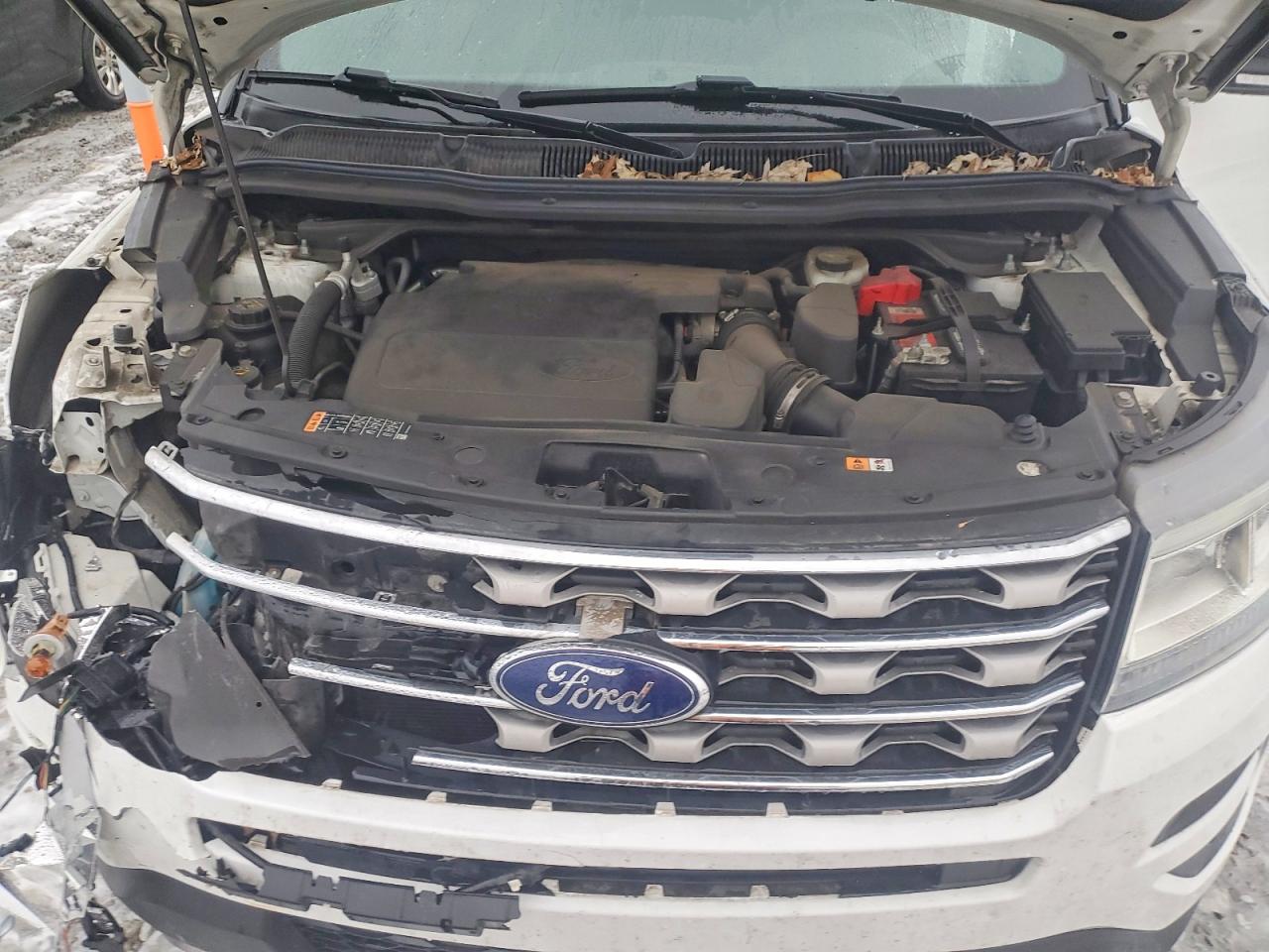 2016 FORD EXPLORER XLT photo 12