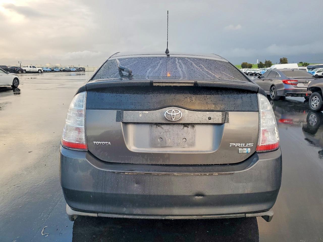 2009 TOYOTA PRIUS photo 6