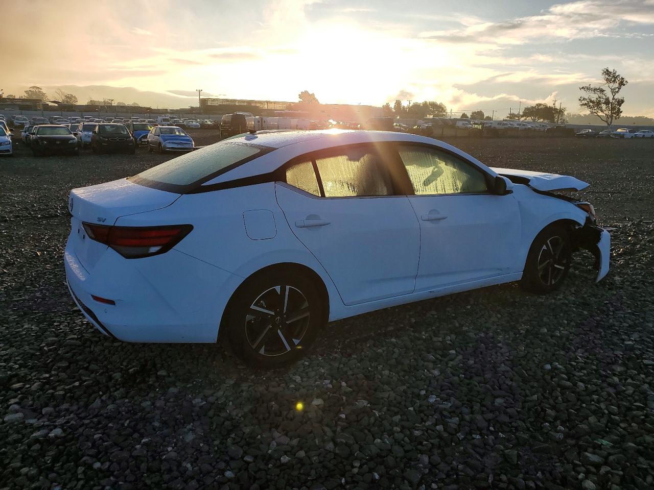 2024 NISSAN SENTRA SV photo 3