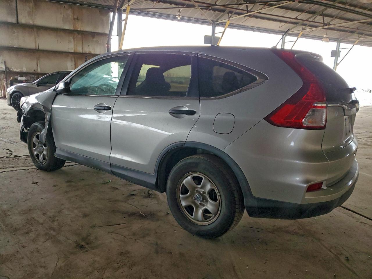 2016 HONDA CR-V LX photo 4