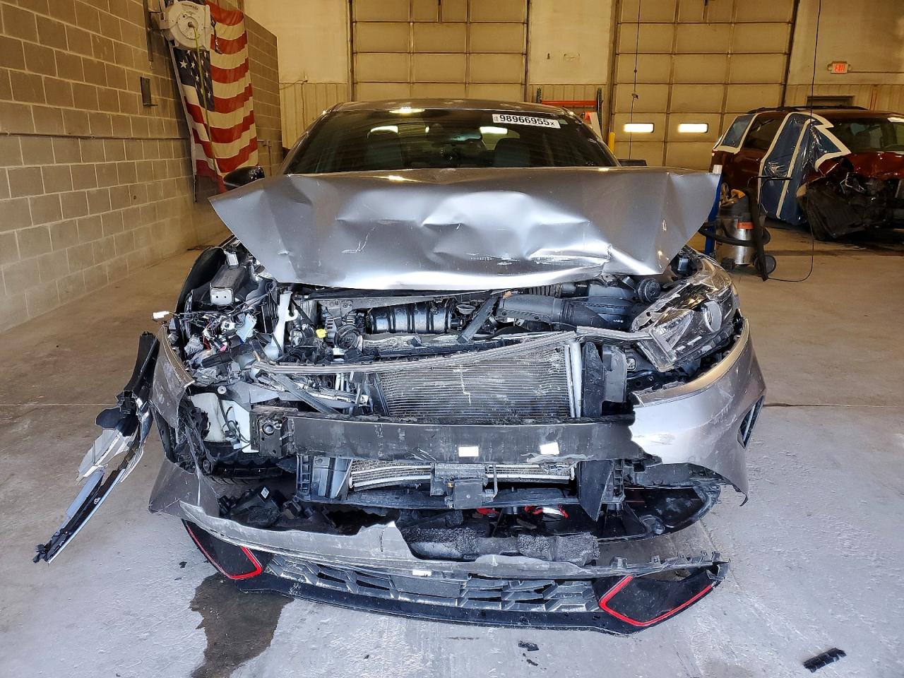 2024 KIA FORTE GT LINE photo 13