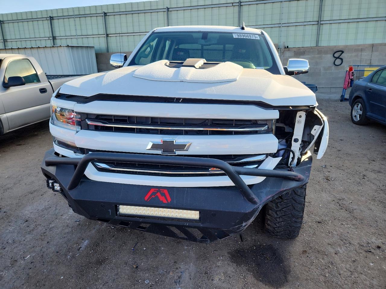2018 CHEVROLET SILVERADO K1500 LTZ photo 5
