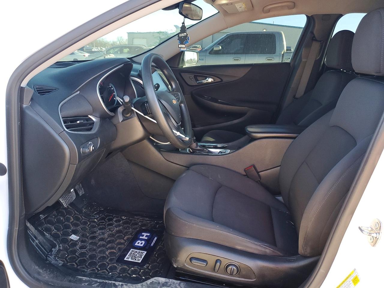 2022 CHEVROLET MALIBU LT photo 7