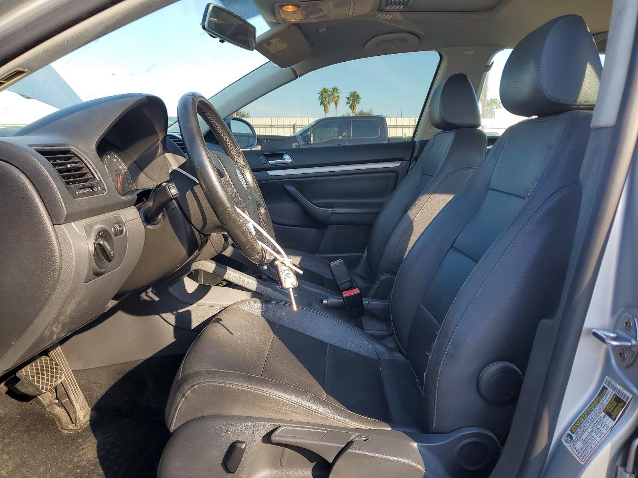 2008 VOLKSWAGEN JETTA SE photo 7