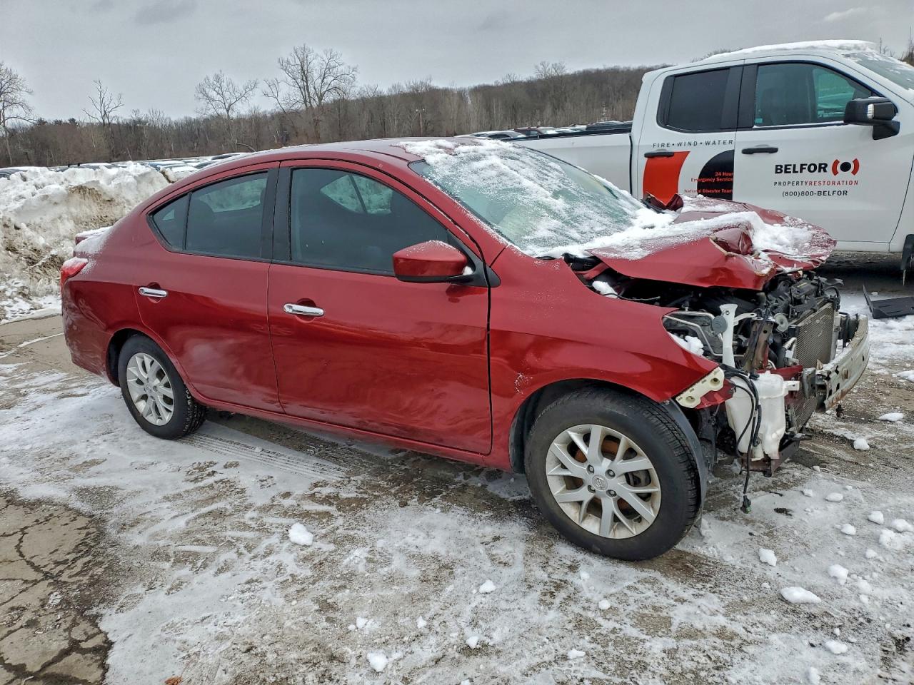 2018 NISSAN VERSA S photo 4