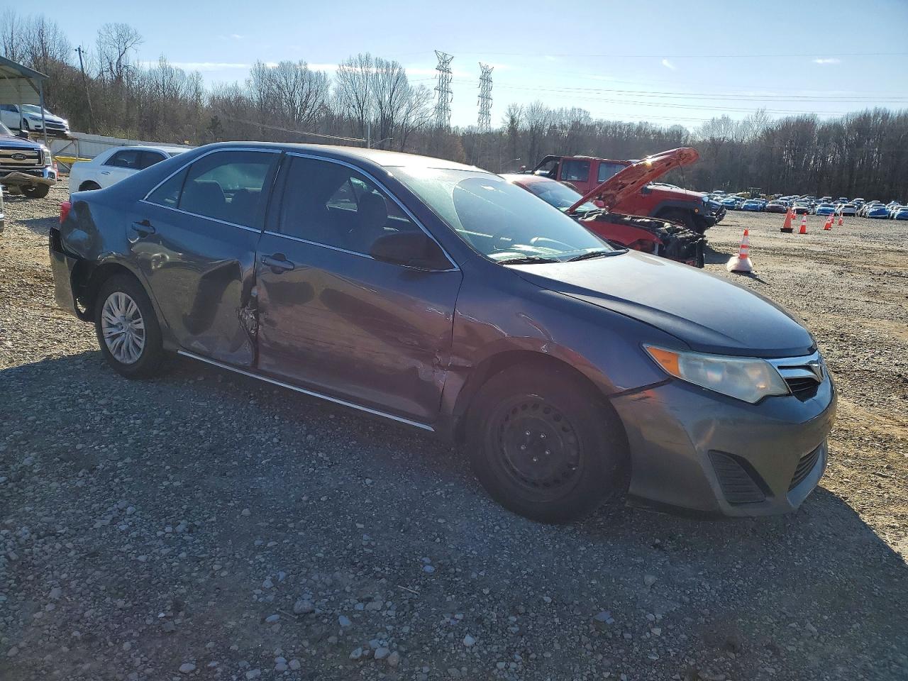 2012 TOYOTA CAMRY BASE photo 4